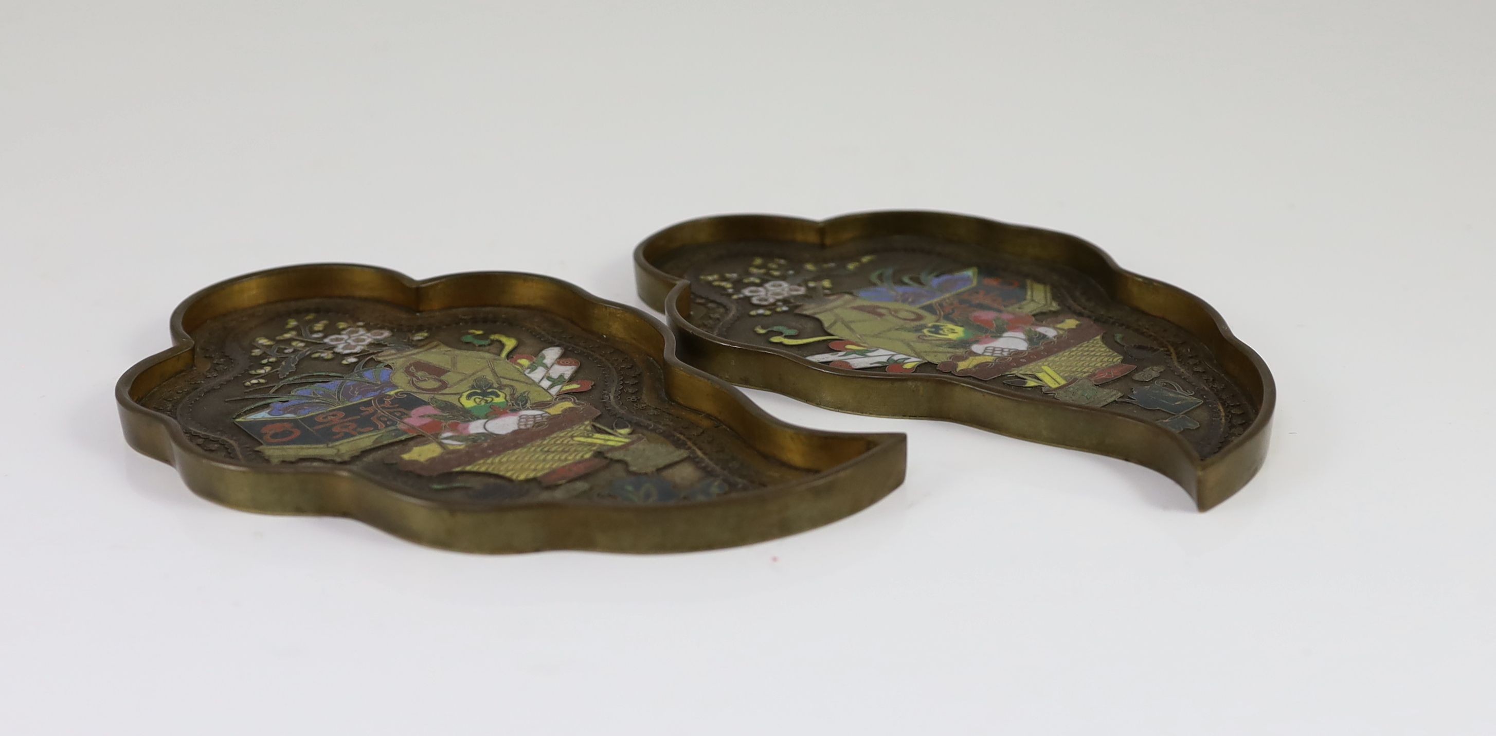 A pair of Chinese cloisonné enamel artemisia leaf shaped bronze trays, late 19th century, 19cm long